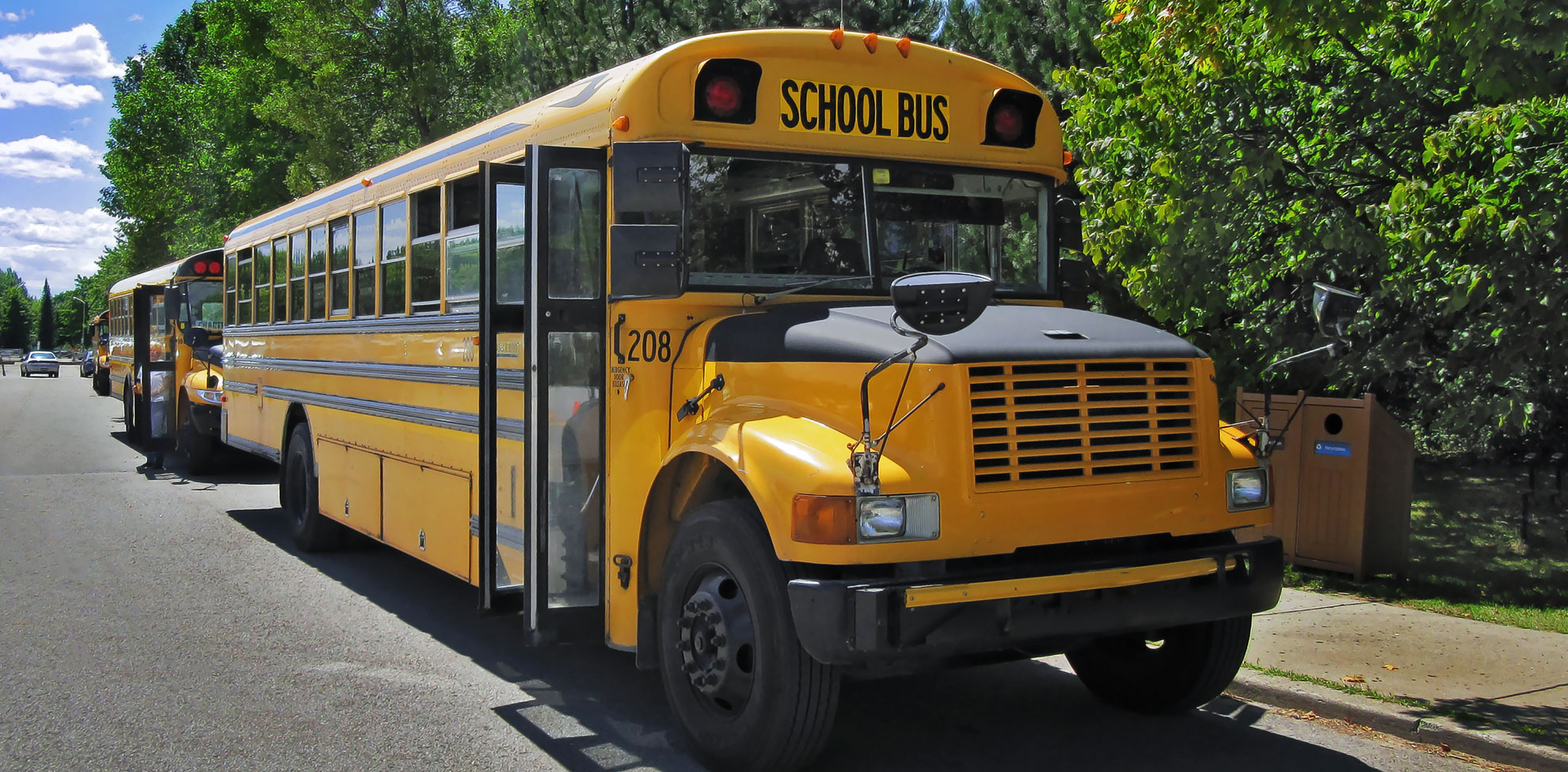 Jetzt amerikanischen Schulbus in Dresden mieten