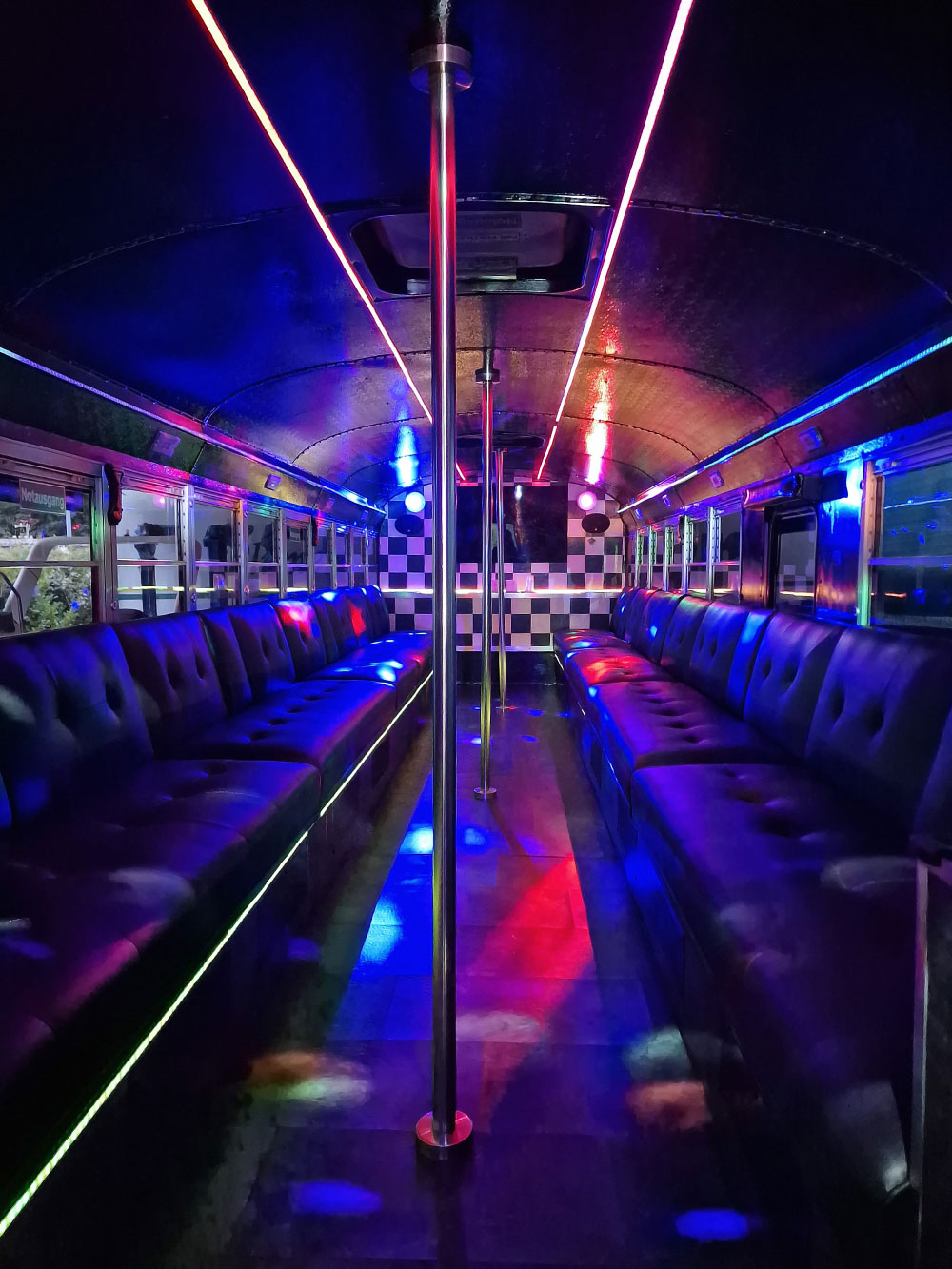 Hier amerikanischen Schulbus in Frankfurt mieten