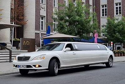 Mercedes Benz Stretchlimousine Köln
