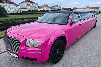 Pinke Stretchlimousine München